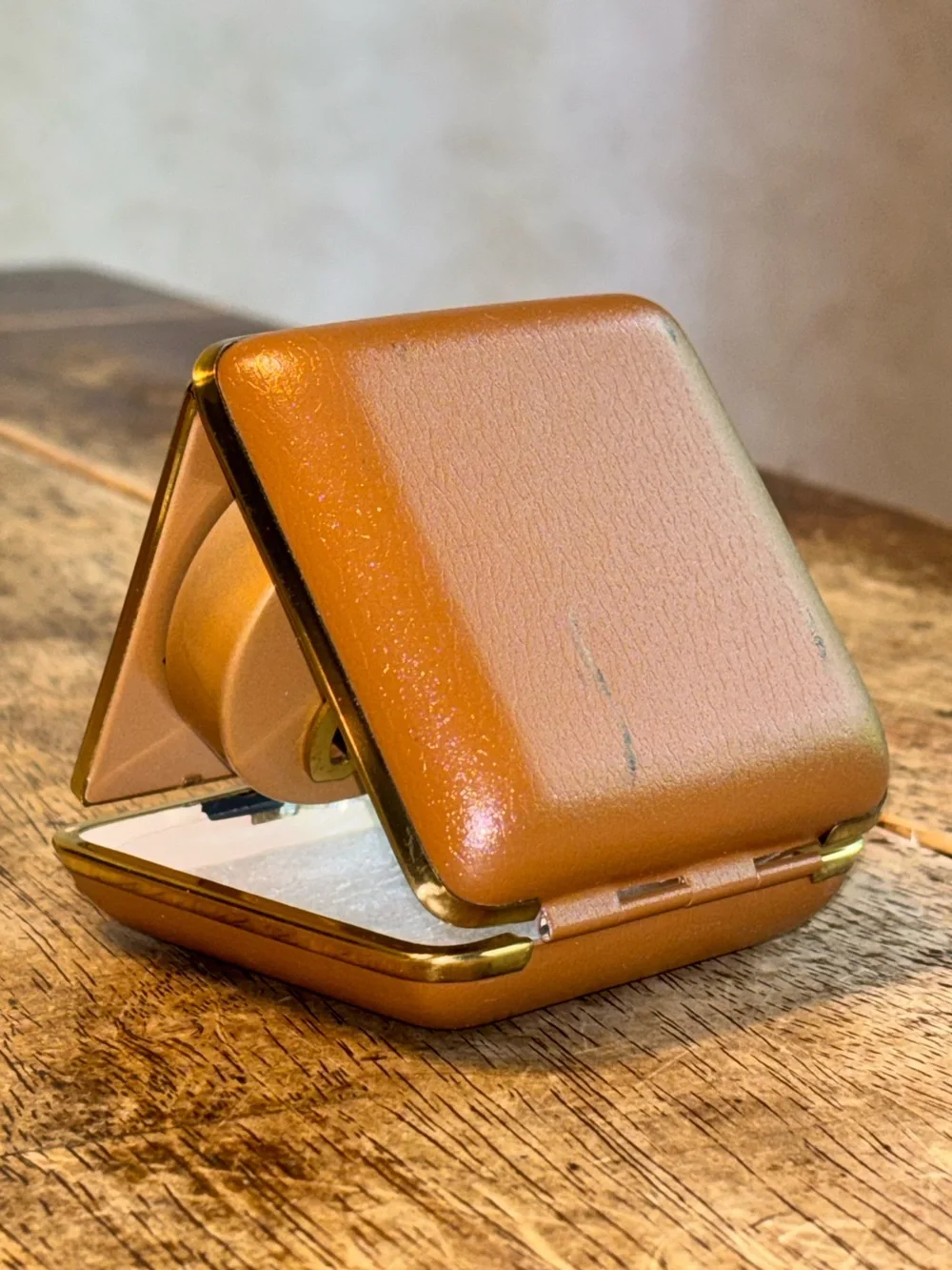 Vintage Citizen Japan Folding Travel Alarm Clock Gold Tone Brown Case Luminous